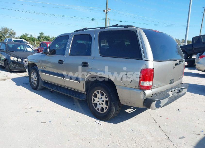 Photo 3 of 2003 Chevrolet Tahoe LS (VIN 1GNEC13Z13R228111)