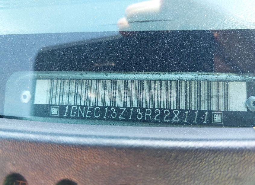 Photo 9 of 2003 Chevrolet Tahoe LS (VIN 1GNEC13Z13R228111)