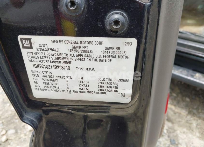 Photo 9 of 2004 Chevrolet Tahoe LT (VIN 1GNEC13Z14R203713)