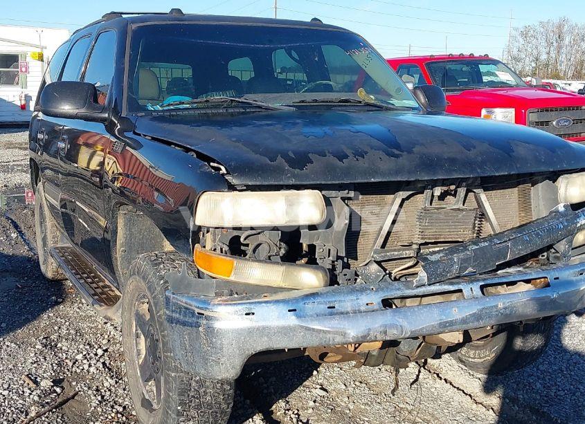 Photo 6 of 2004 Chevrolet Tahoe LT (VIN 1GNEC13Z14R245315)