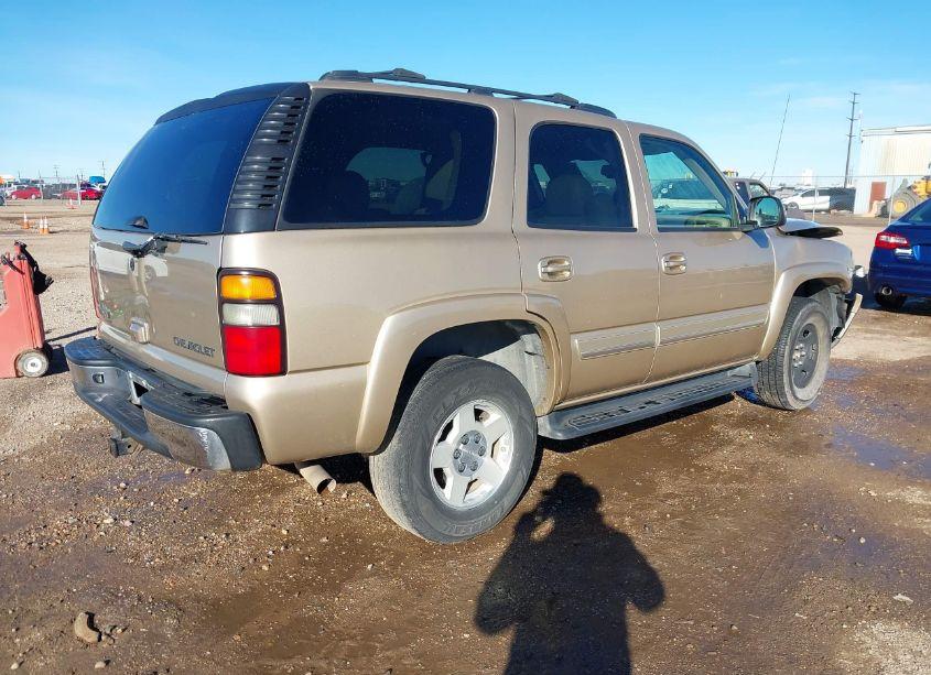 Photo 4 of 2005 Chevrolet Tahoe LT (VIN 1GNEC13Z15J241622)