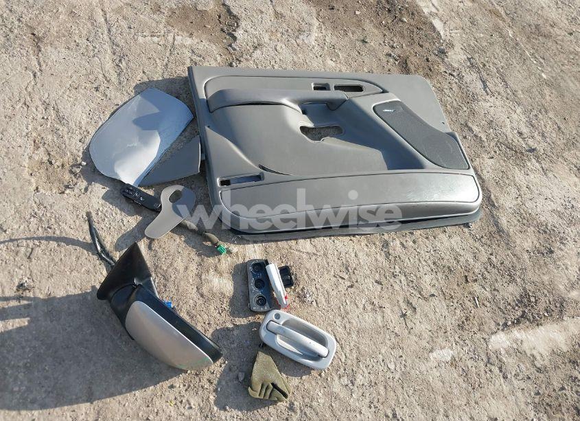 Photo 12 of 2006 Chevrolet Tahoe LT (VIN 1GNEC13Z16R123816)