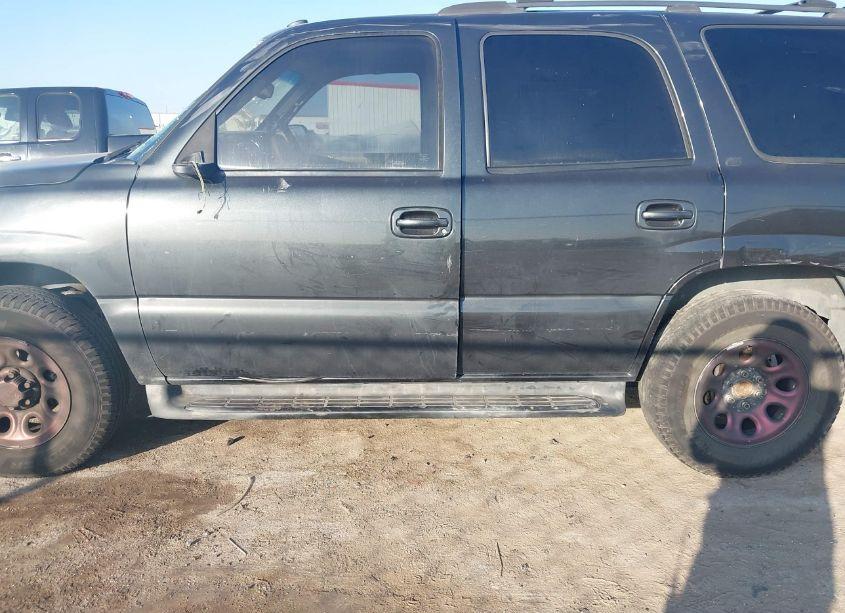 Photo 15 of 2003 Chevrolet Tahoe LT (VIN 1GNEC13Z23R115607)