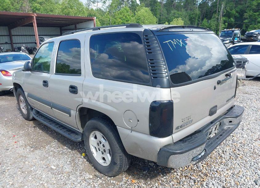 Photo 3 of 2004 Chevrolet Tahoe LS (VIN 1GNEC13Z24R168616)