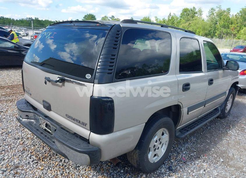 Photo 4 of 2004 Chevrolet Tahoe LS (VIN 1GNEC13Z24R168616)