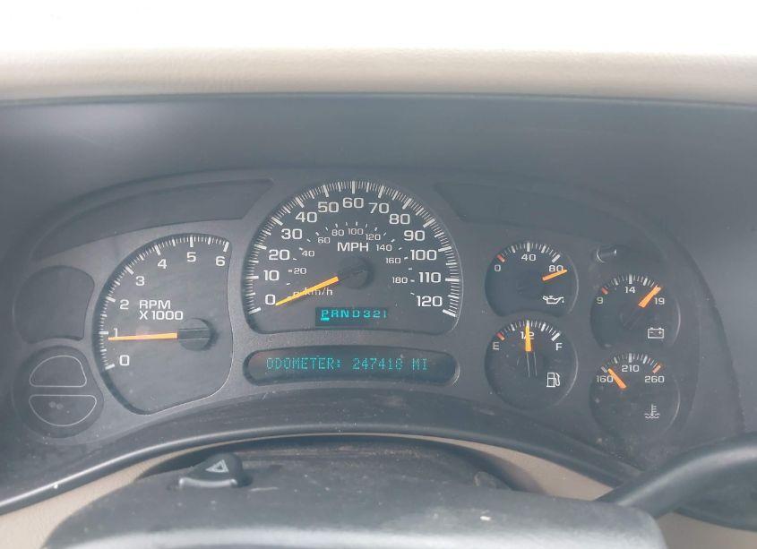 Photo 7 of 2004 Chevrolet Tahoe LS (VIN 1GNEC13Z24R195041)