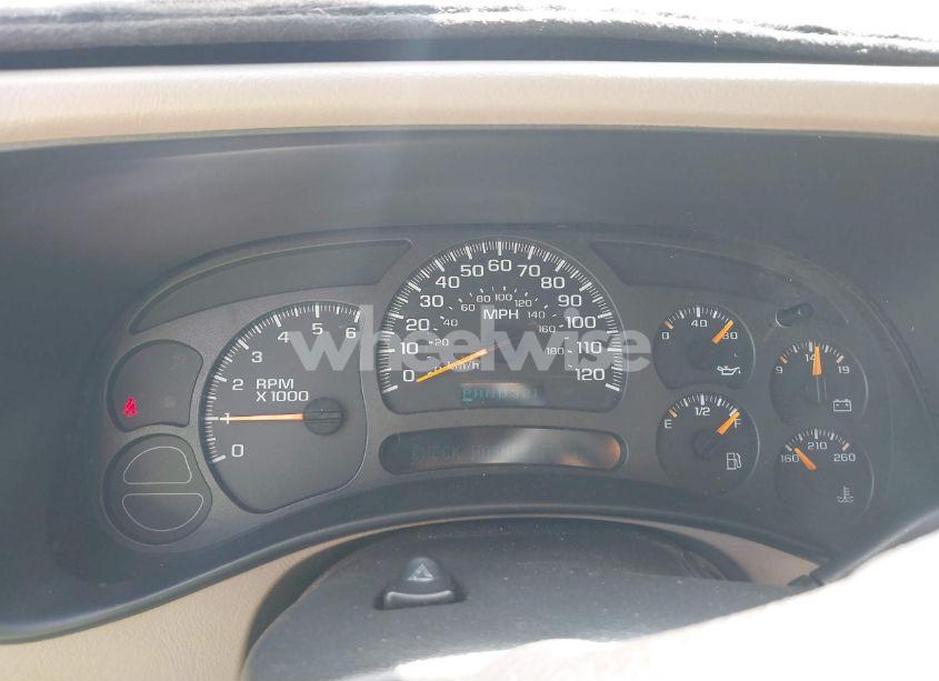 Photo 7 of 2004 Chevrolet Tahoe LS (VIN 1GNEC13Z24R266352)