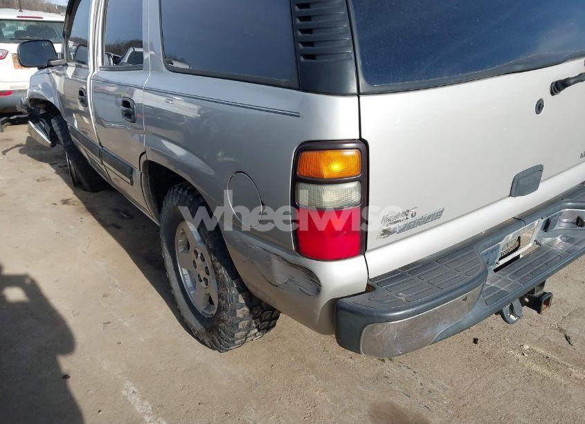 Photo 16 of 2004 Chevrolet Tahoe LS (VIN 1GNEC13Z24R307482)