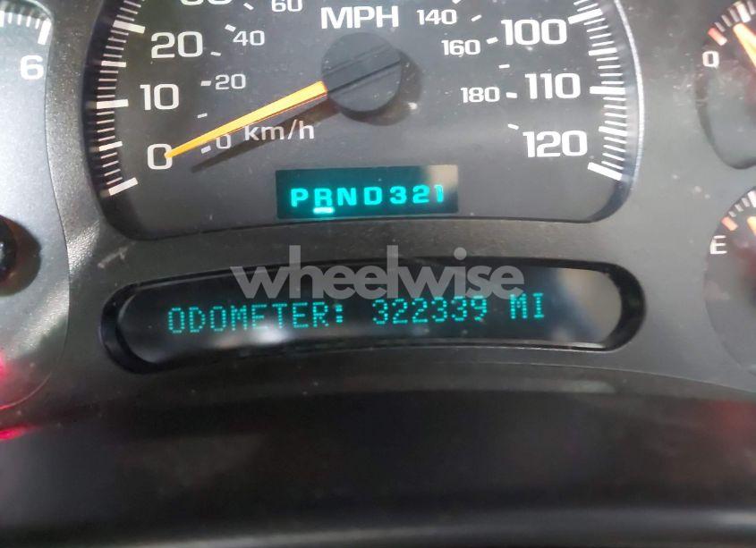 Photo 7 of 2004 Chevrolet Tahoe LS (VIN 1GNEC13Z24R307482)