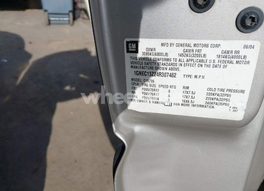 Photo 9 of 2004 Chevrolet Tahoe LS (VIN 1GNEC13Z24R307482)