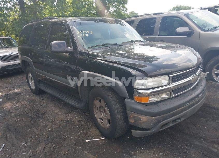 2002 Chevrolet Tahoe LT (VIN 1GNEC13Z32J231413) main photo
