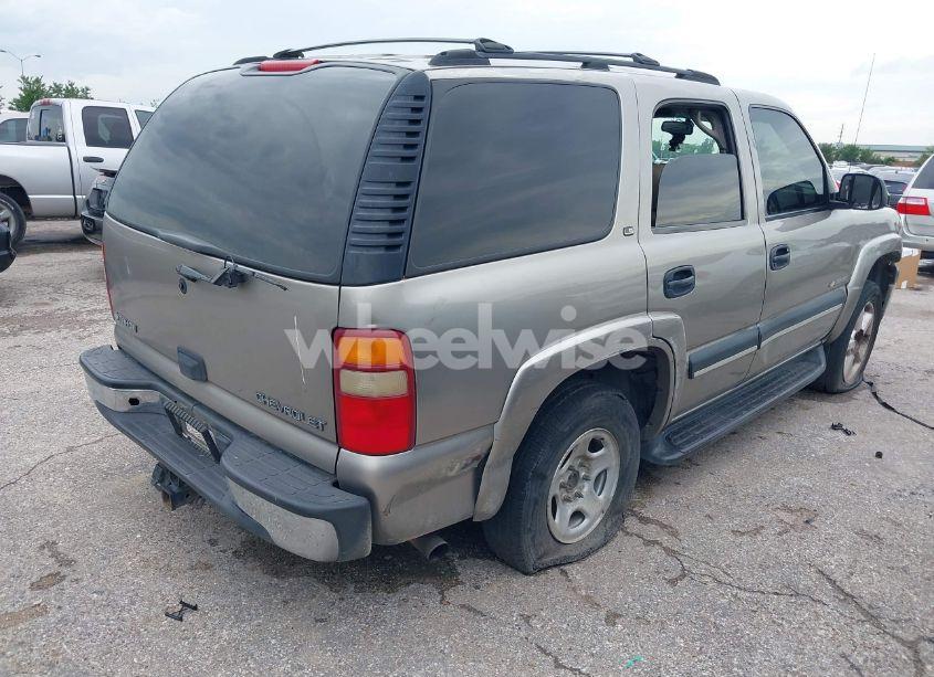 Photo 4 of 2002 Chevrolet Tahoe LS (VIN 1GNEC13Z32R304720)