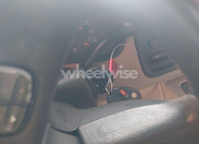 Photo 11 of 2003 Chevrolet Tahoe LT (VIN 1GNEC13Z33J171859)