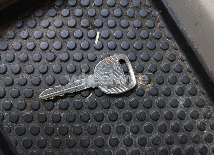 Photo 10 of 2003 Chevrolet Tahoe LT (VIN 1GNEC13Z33R166971)