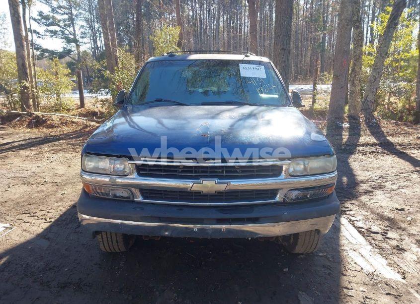 Photo 12 of 2003 Chevrolet Tahoe LT (VIN 1GNEC13Z33R225159)