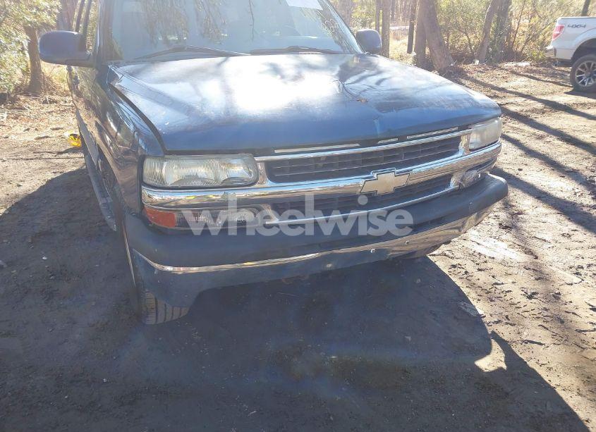 Photo 6 of 2003 Chevrolet Tahoe LT (VIN 1GNEC13Z33R225159)