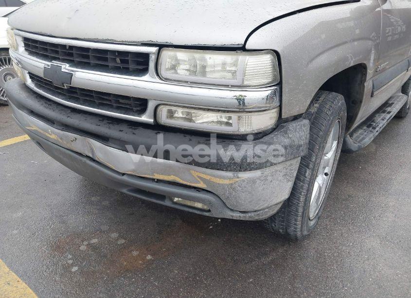 Photo 13 of 2003 Chevrolet Tahoe LS (VIN 1GNEC13Z33R234329)