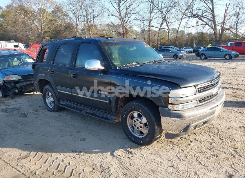 2003 Chevrolet Tahoe LT (VIN 1GNEC13Z33R299259) main photo