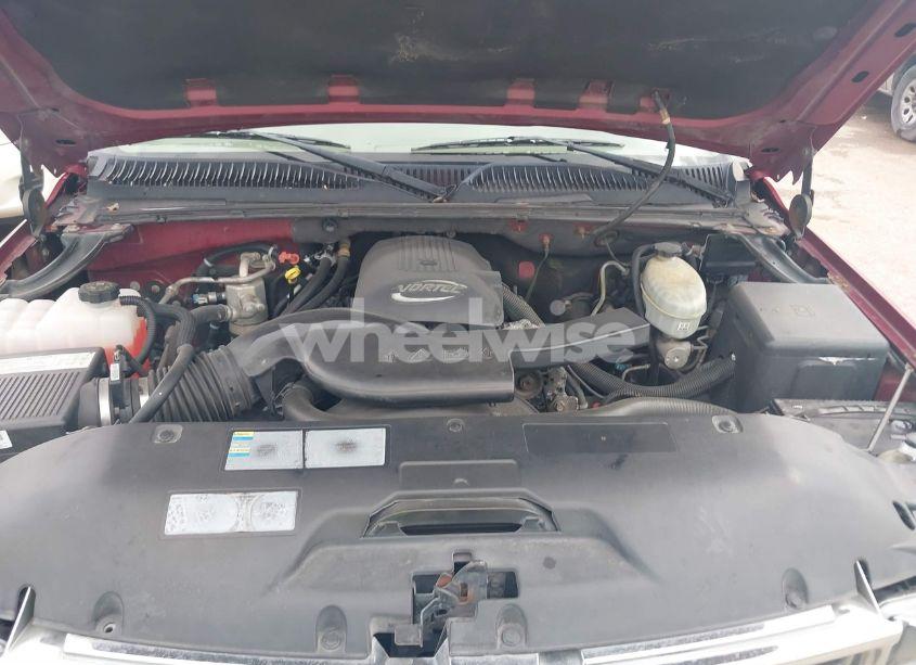 Photo 10 of 2004 Chevrolet Tahoe LT (VIN 1GNEC13Z34J203100)