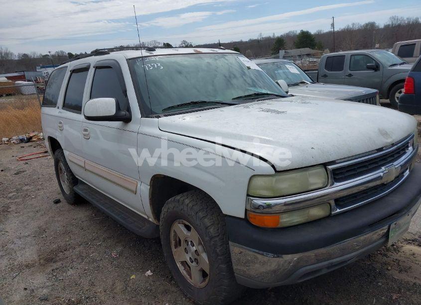 2004 Chevrolet Tahoe LT (VIN 1GNEC13Z34J277598) main photo