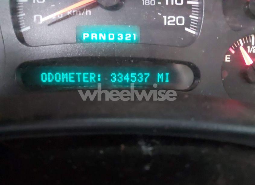 Photo 7 of 2004 Chevrolet Tahoe LT (VIN 1GNEC13Z34J277598)