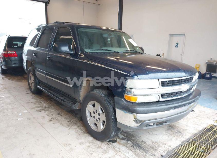 2004 Chevrolet Tahoe LS (VIN 1GNEC13Z34J311183) main photo