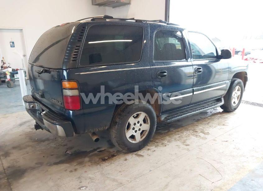 Photo 4 of 2004 Chevrolet Tahoe LS (VIN 1GNEC13Z34J311183)