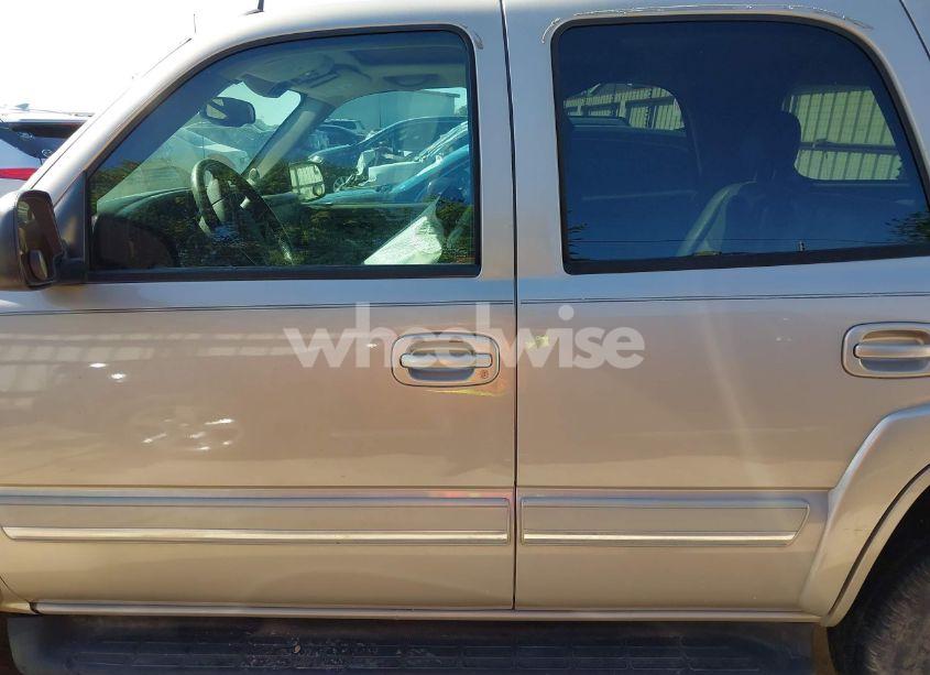 Photo 14 of 2004 Chevrolet Tahoe LT (VIN 1GNEC13Z34J328114)