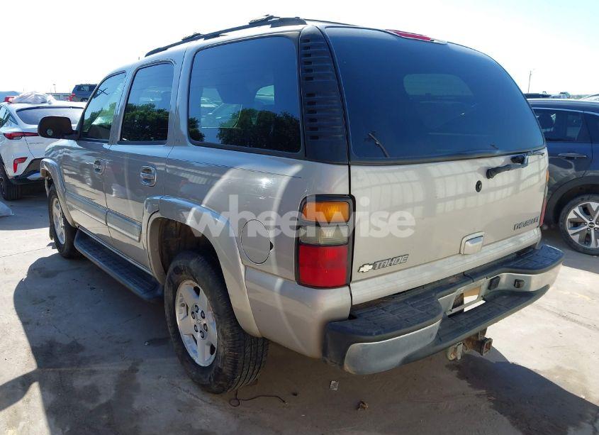Photo 3 of 2004 Chevrolet Tahoe LT (VIN 1GNEC13Z34J328114)