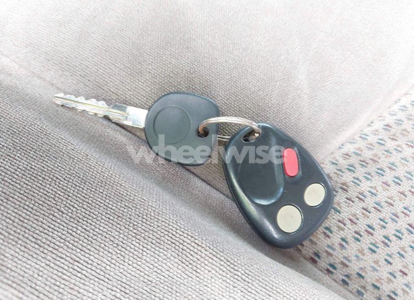 Photo 11 of 2004 Chevrolet Tahoe LS (VIN 1GNEC13Z34R191127)