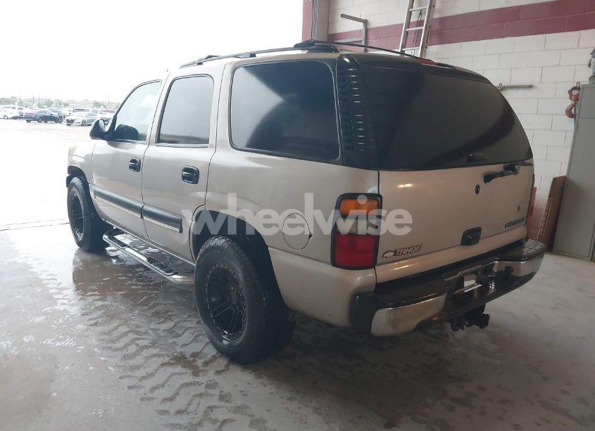 Photo 3 of 2004 Chevrolet Tahoe LS (VIN 1GNEC13Z34R191127)