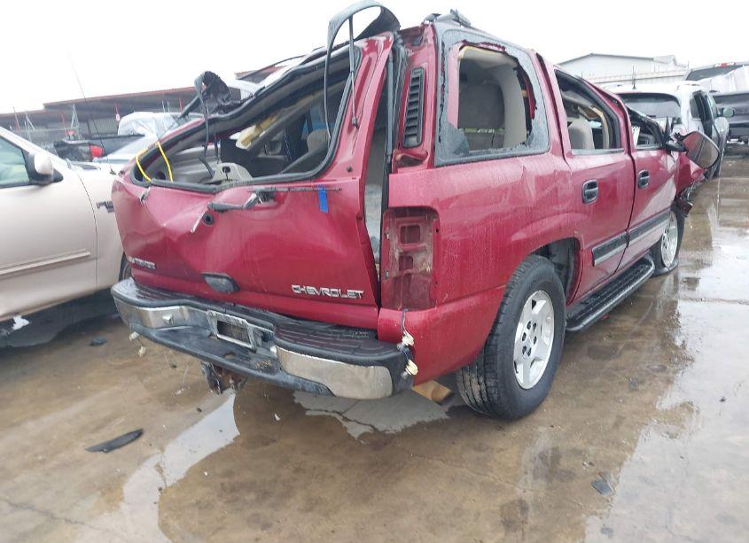 Photo 4 of 2004 Chevrolet Tahoe LS (VIN 1GNEC13Z34R239998)