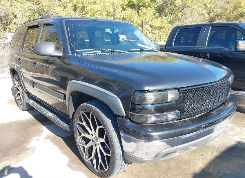 Photo 6 of 2004 Chevrolet Tahoe LS (VIN 1GNEC13Z34R255487)