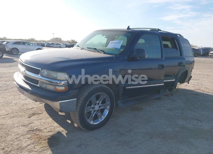 Photo 2 of 2006 Chevrolet Tahoe LS (VIN 1GNEC13Z36R148295)