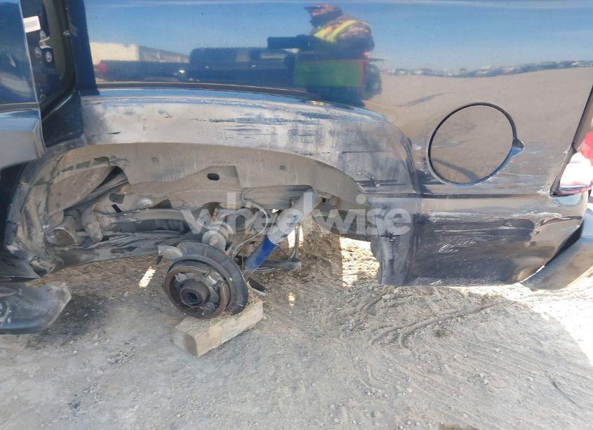 Photo 6 of 2006 Chevrolet Tahoe LS (VIN 1GNEC13Z36R148295)