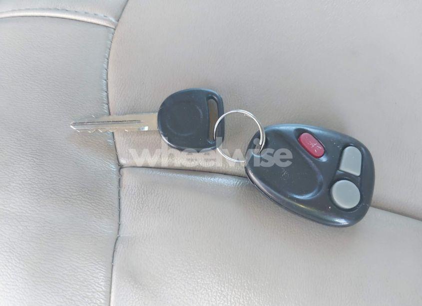 Photo 11 of 2002 Chevrolet Tahoe LT (VIN 1GNEC13Z42R245581)