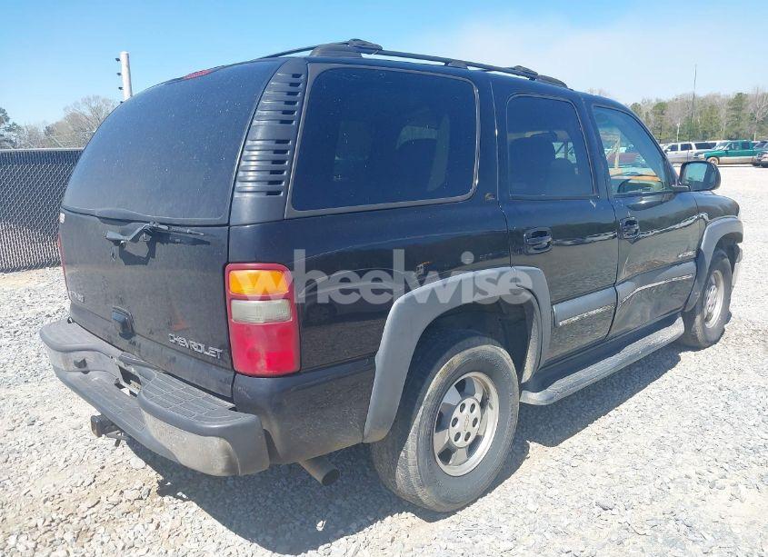 Photo 4 of 2002 Chevrolet Tahoe LT (VIN 1GNEC13Z42R245581)