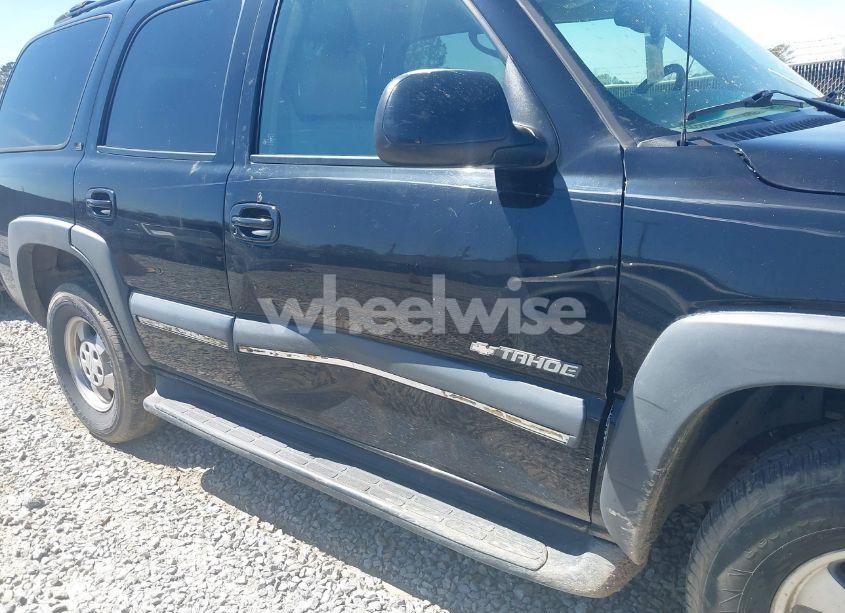 Photo 6 of 2002 Chevrolet Tahoe LT (VIN 1GNEC13Z42R245581)