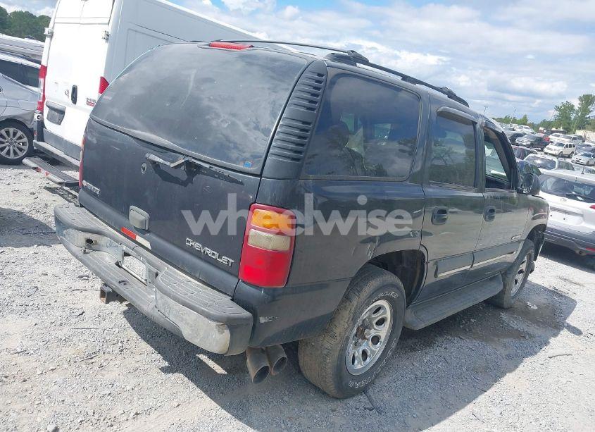 Photo 4 of 2003 Chevrolet Tahoe LS (VIN 1GNEC13Z43J167853)