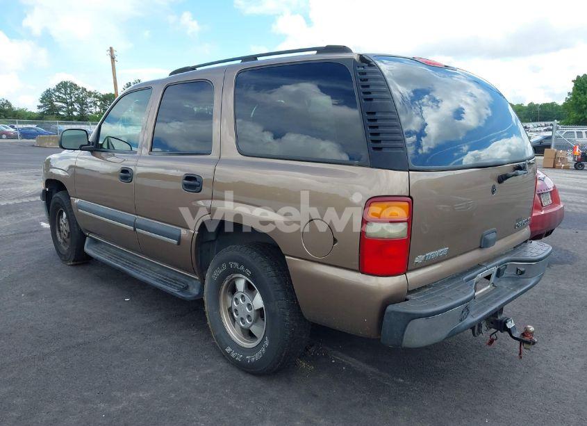 Photo 3 of 2003 Chevrolet Tahoe LS (VIN 1GNEC13Z43R161990)