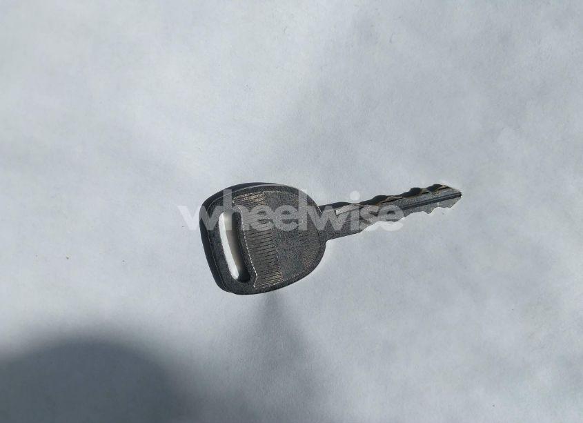 Photo 11 of 2004 Chevrolet Tahoe LS (VIN 1GNEC13Z44R269950)