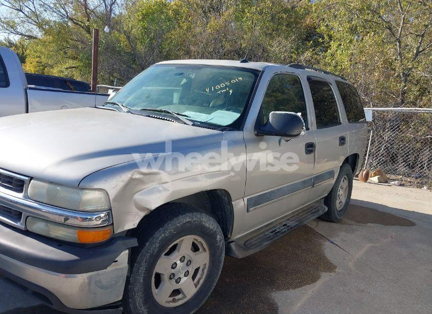 Photo 6 of 2004 Chevrolet Tahoe LS (VIN 1GNEC13Z44R269950)