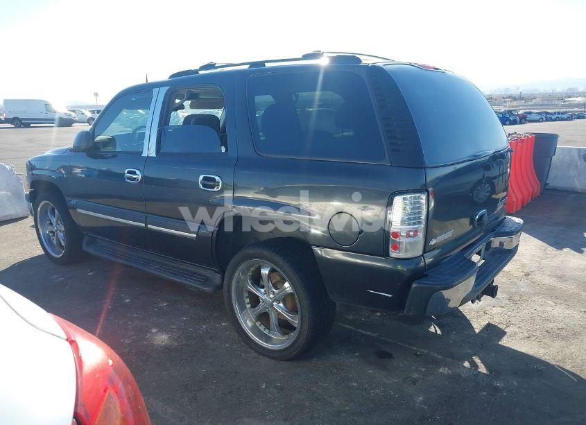 Photo 3 of 2004 Chevrolet Tahoe LS (VIN 1GNEC13Z44R289535)