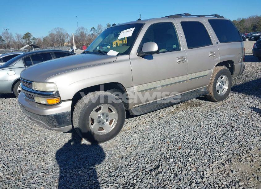 Photo 2 of 2005 Chevrolet Tahoe LT (VIN 1GNEC13Z45R223228)