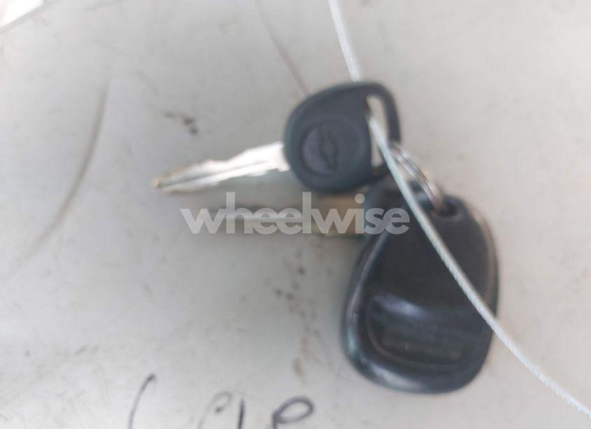 Photo 11 of 2002 Chevrolet Tahoe LS (VIN 1GNEC13Z52R275513)