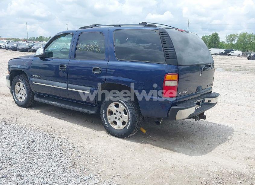 Photo 3 of 2002 Chevrolet Tahoe LS (VIN 1GNEC13Z52R284289)