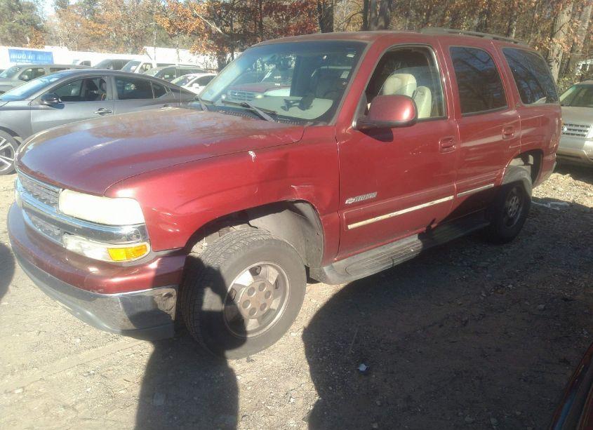 Photo 2 of 2003 Chevrolet Tahoe LT (VIN 1GNEC13Z53J134621)