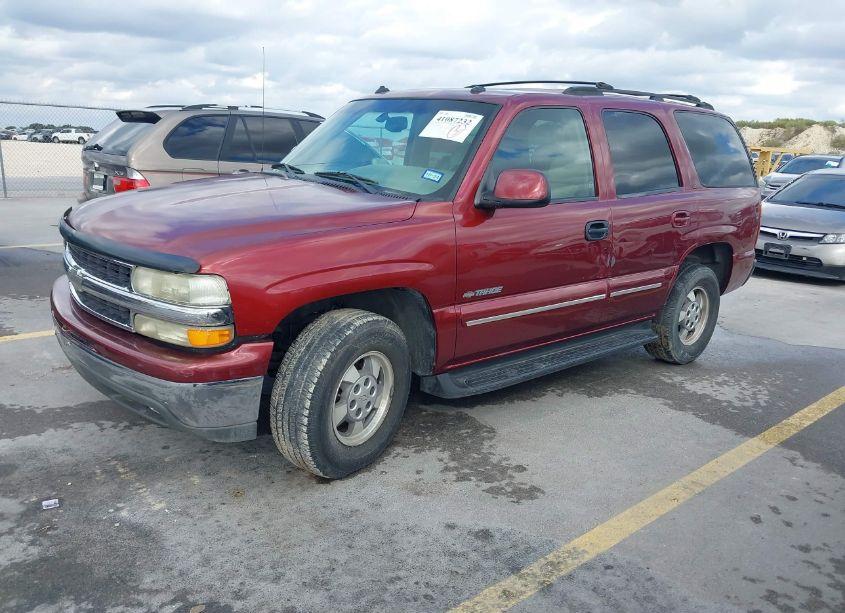 Photo 2 of 2003 Chevrolet Tahoe LT (VIN 1GNEC13Z53R236227)