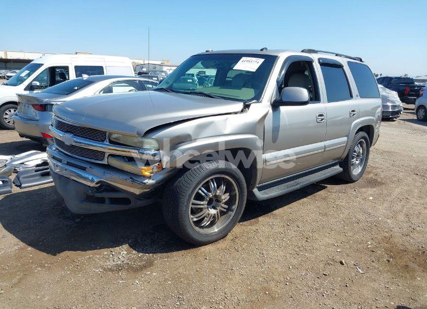 Photo 2 of 2003 Chevrolet Tahoe LT (VIN 1GNEC13Z53R239032)
