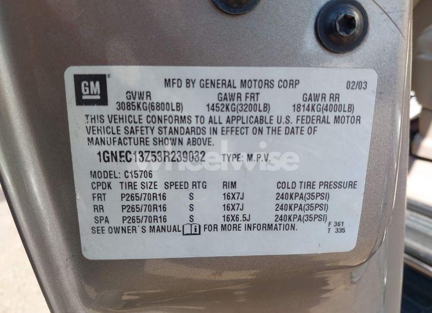 Photo 9 of 2003 Chevrolet Tahoe LT (VIN 1GNEC13Z53R239032)